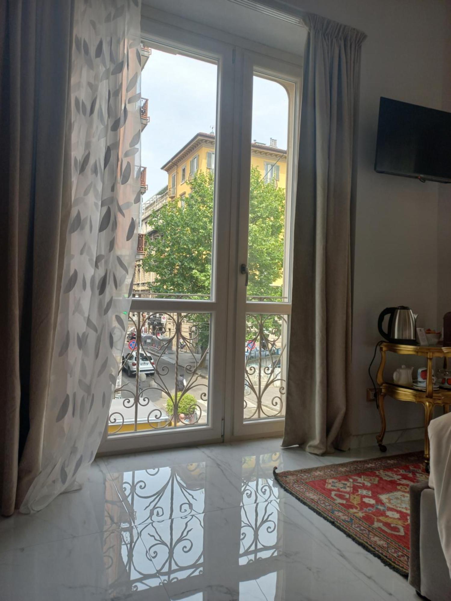Dorotea Rooms Torino Centro Exterior photo